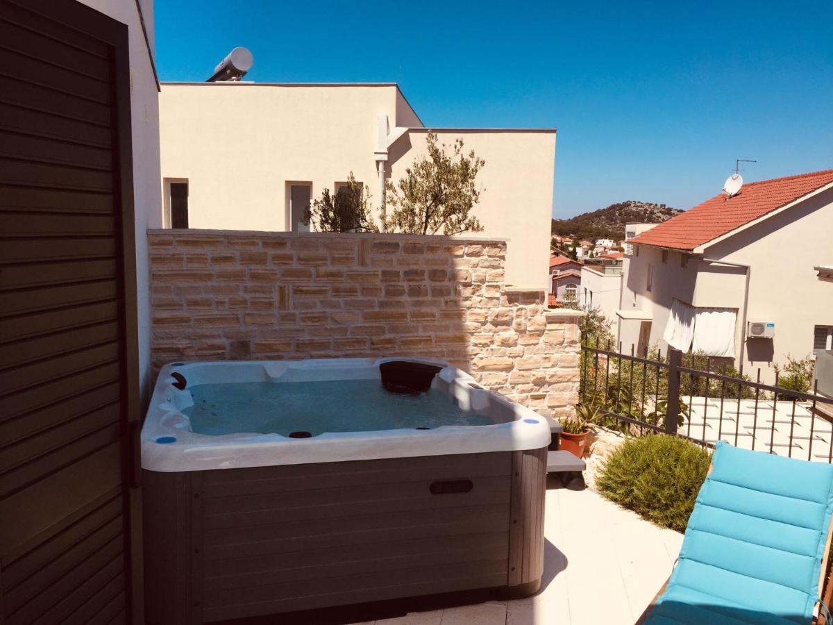 Apartmán Boutique La Perla Jacuzzi Murter Exteriér fotografie